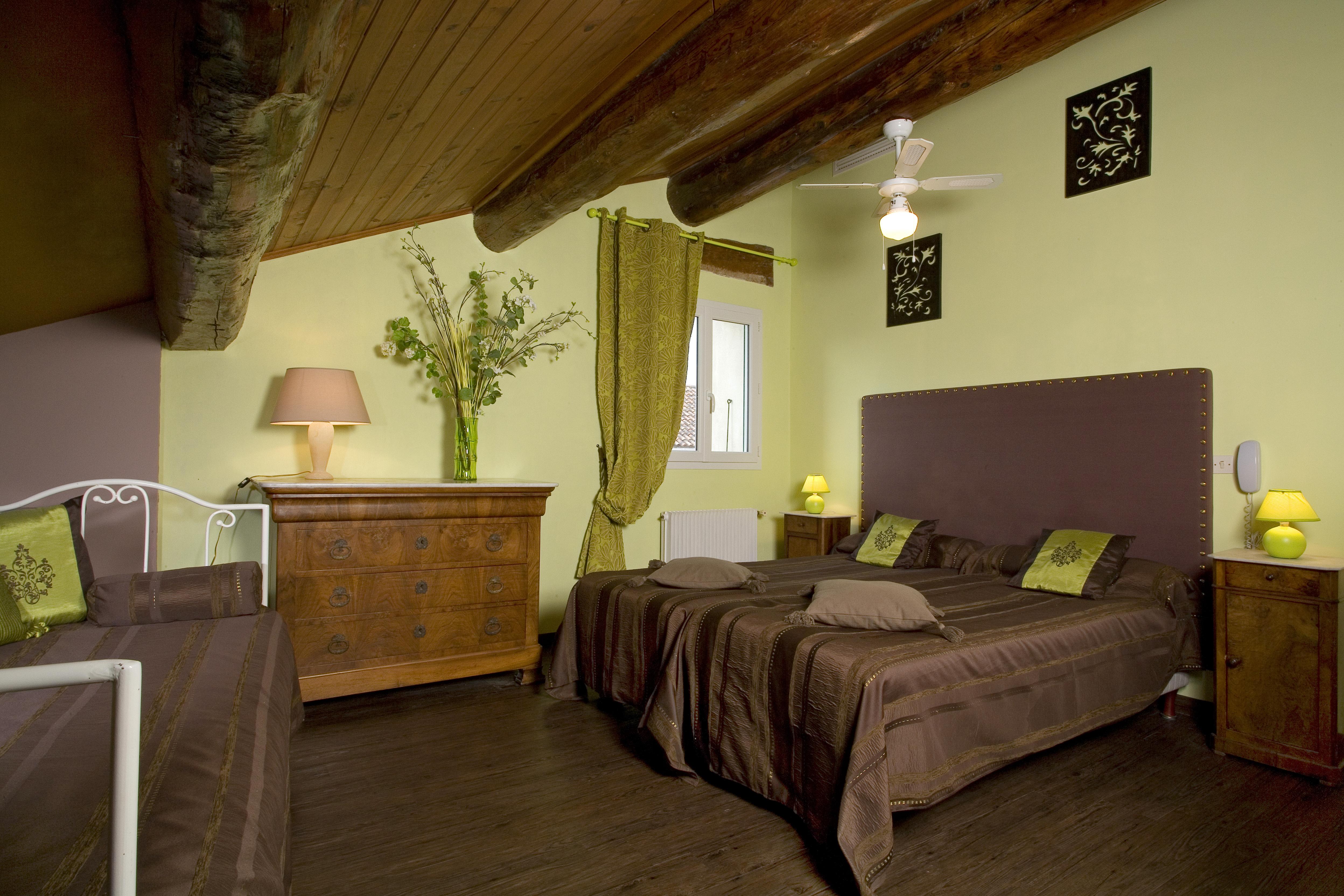 Logis Auberge De Tavel Exterior foto